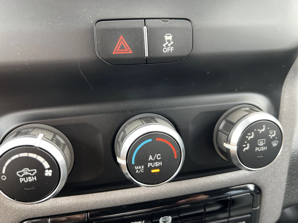 2020 Ram 3500 - Image 20 of 21