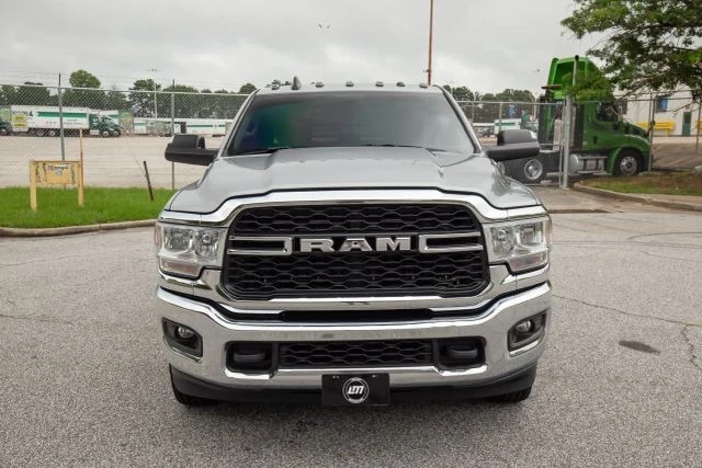 2020 Ram 3500 - Image 9 of 21