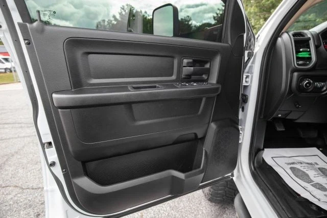 2020 Ram 3500 - Image 16 of 21