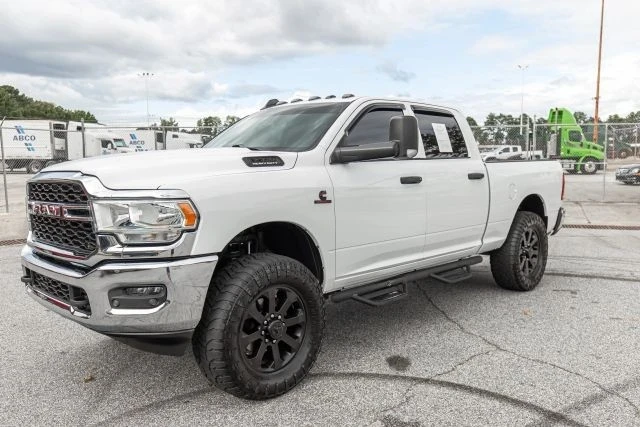 2020 Ram 3500 - Image 9 of 21