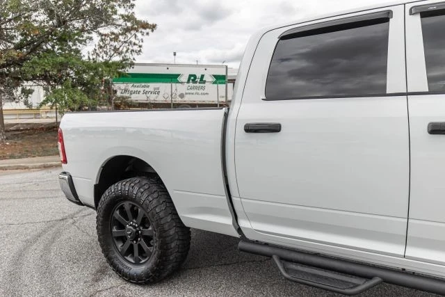 2020 Ram 3500 - Image 11 of 21