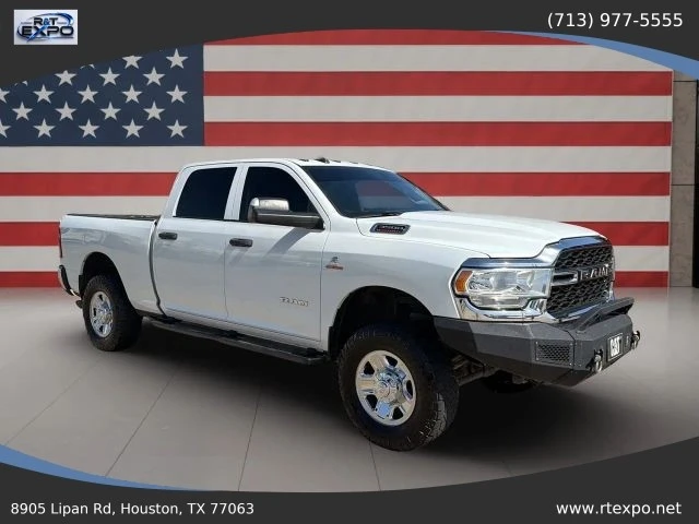 2020 Ram 3500 - Image 2 of 31