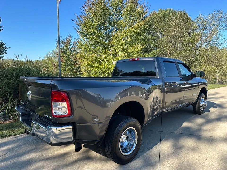 2020 Ram 3500 - Image 5 of 18