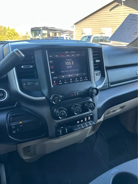 2020 Ram 3500 - Image 14 of 18