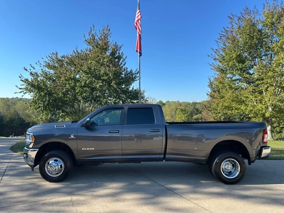 2020 Ram 3500 - Image 8 of 18