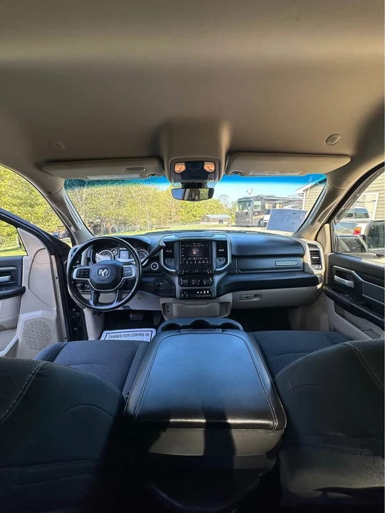 2020 Ram 3500 - Image 17 of 18
