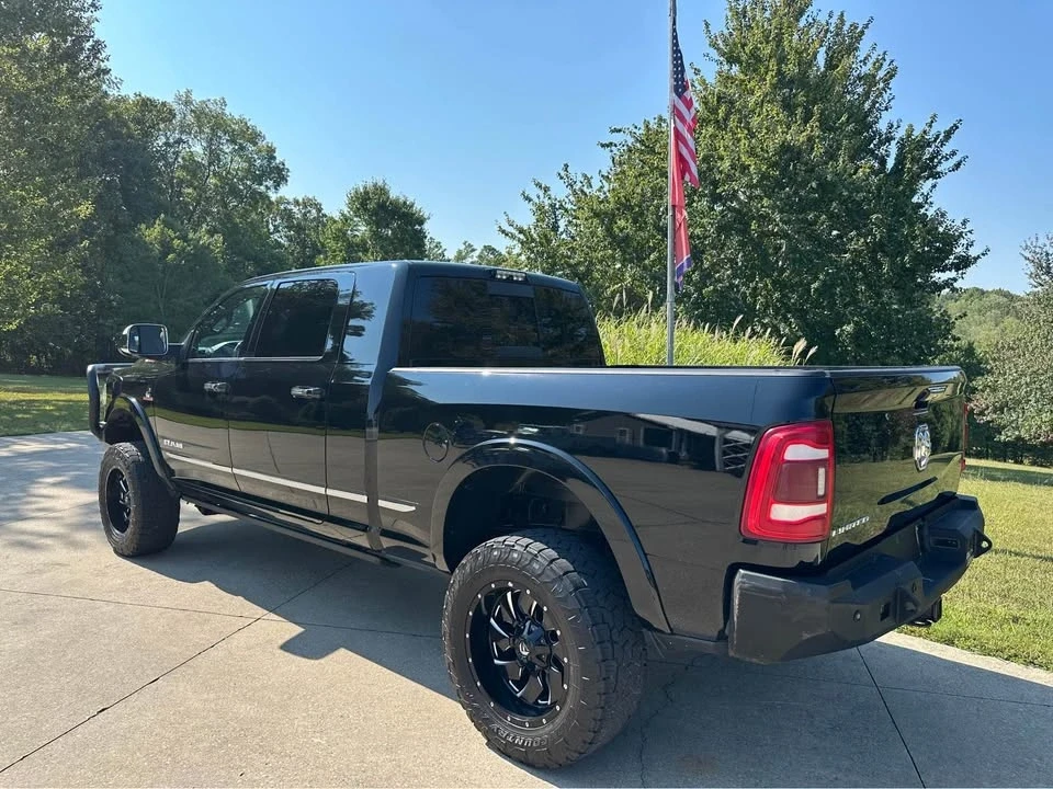 2020 Ram 3500 - Image 8 of 16