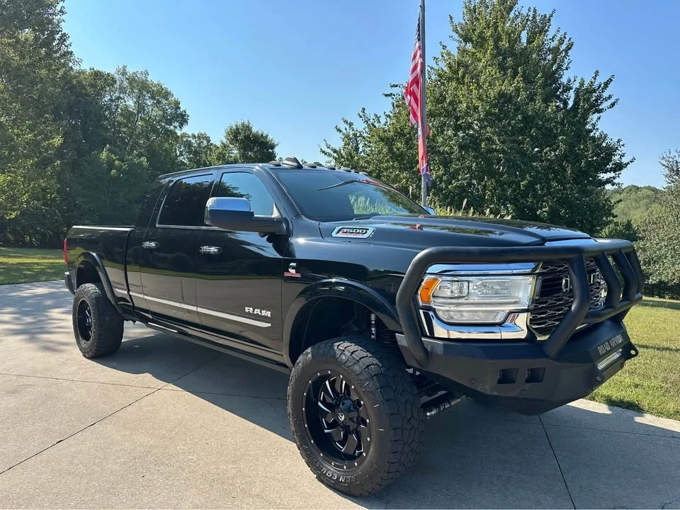 2020 Ram 3500 - Image 2 of 16