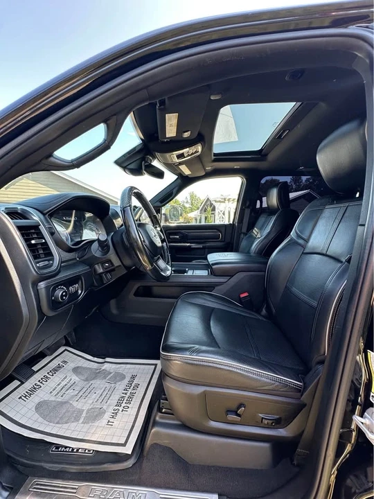 2020 Ram 3500 - Image 11 of 16
