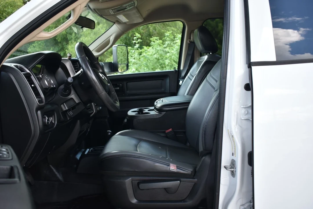 2020 Ram 4500 & 5500 - Image 13 of 21