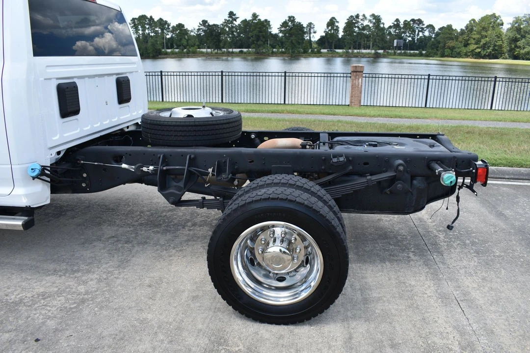 2020 Ram 4500 & 5500 - Image 8 of 21