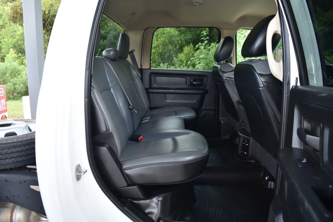 2020 Ram 4500 & 5500 - Image 17 of 21