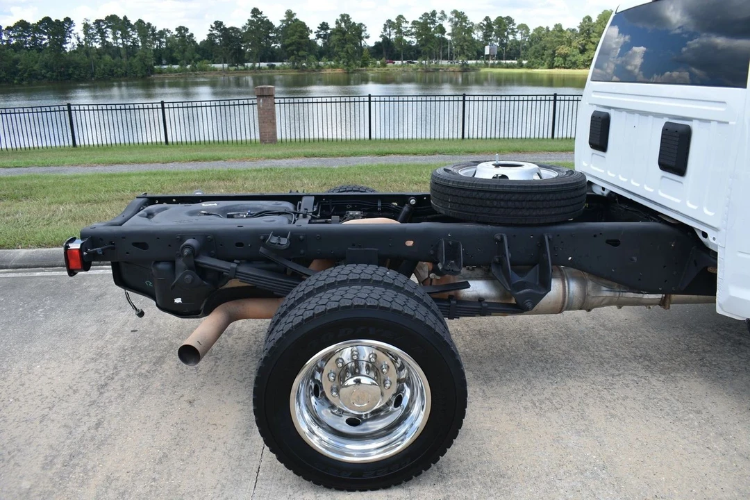 2020 Ram 4500 & 5500 - Image 4 of 21