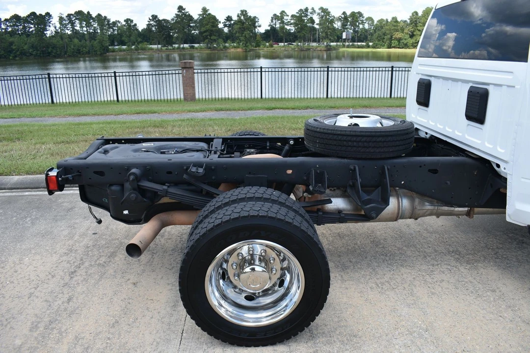 2020 Ram 4500 & 5500 - Image 4 of 21