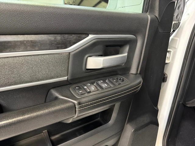 2020 Ram 3500 - Image 17 of 21