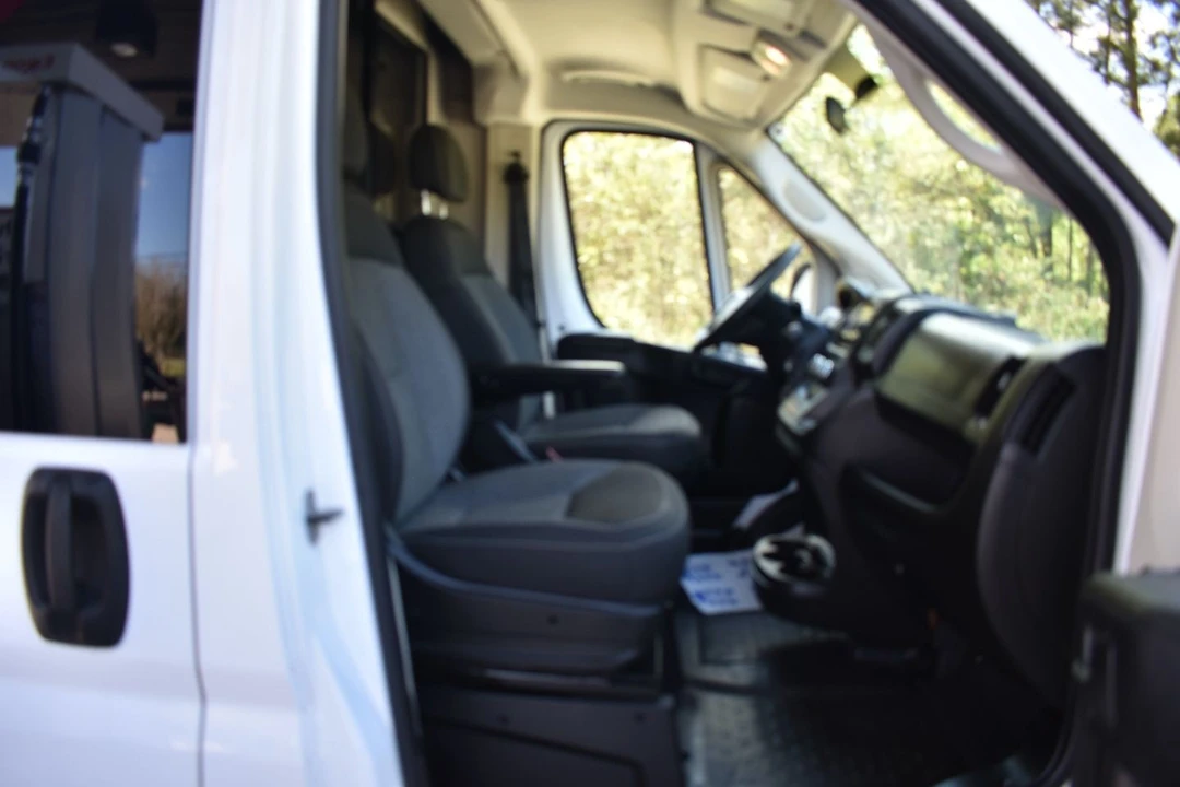 2020 Ram ProMaster - Image 18 of 21