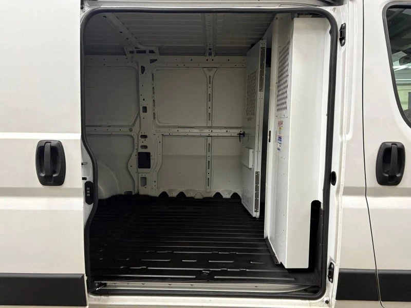 2020 Ram ProMaster - Image 11 of 12
