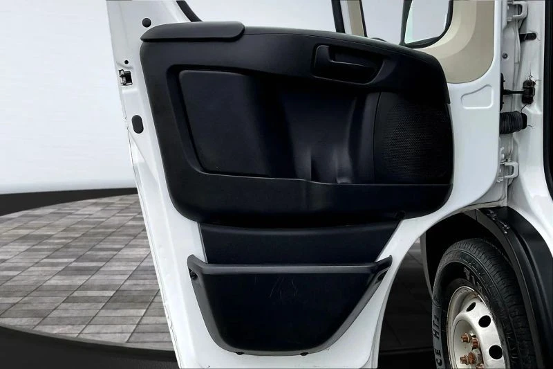 2020 Ram ProMaster - Image 9 of 12