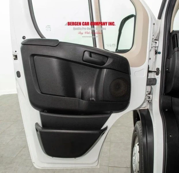 2020 Ram ProMaster - Image 5 of 12