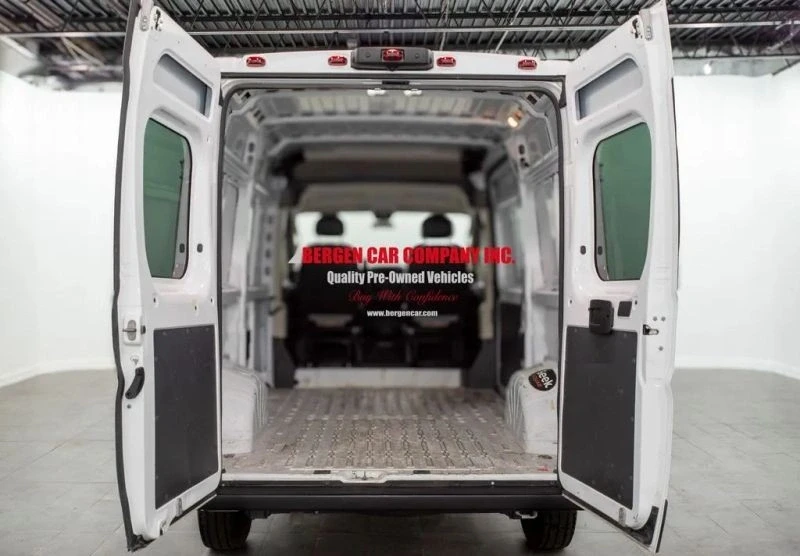 2020 Ram ProMaster - Image 9 of 12