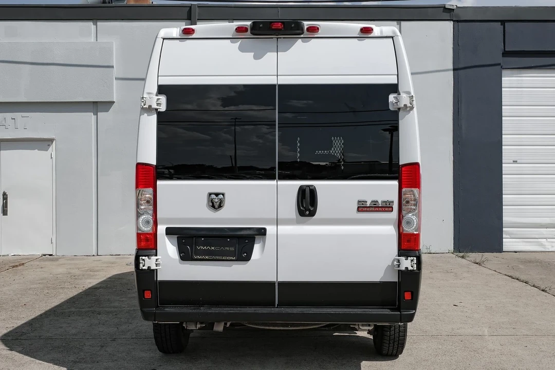 2020 Ram ProMaster - Image 9 of 21