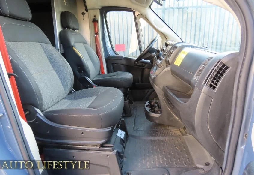 2020 Ram ProMaster - Image 18 of 21