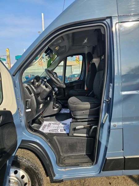 2020 Ram ProMaster - Image 8 of 12