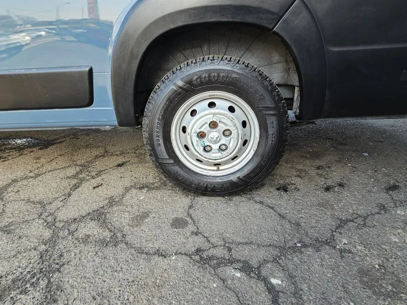 2020 Ram ProMaster - Image 7 of 12