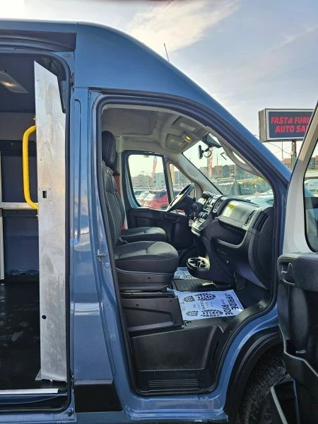 2020 Ram ProMaster - Image 5 of 10