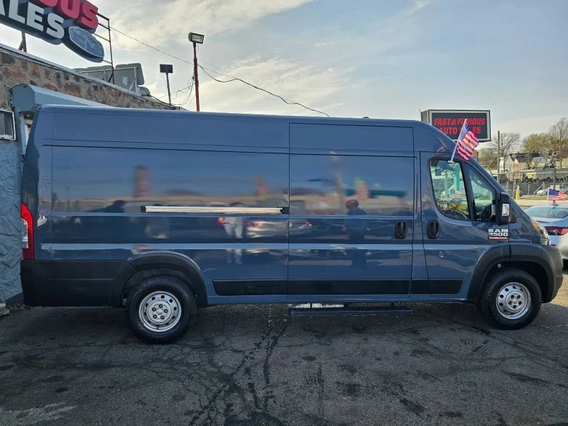 2020 Ram ProMaster - Image 2 of 10