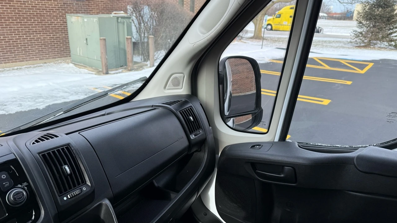 2020 Ram ProMaster - Image 14 of 20