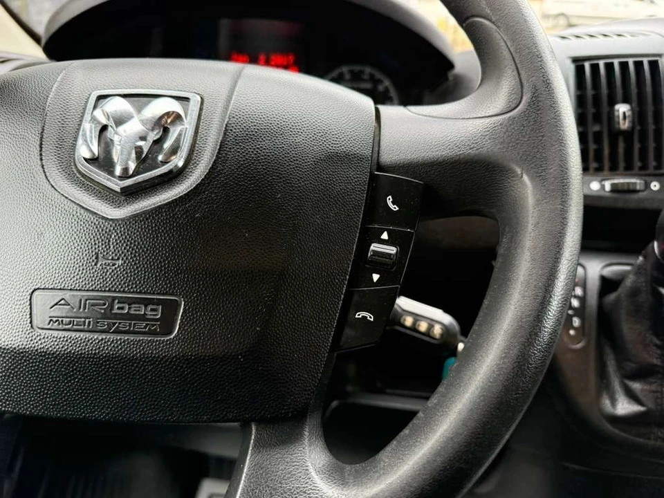 2020 Ram ProMaster - Image 8 of 21