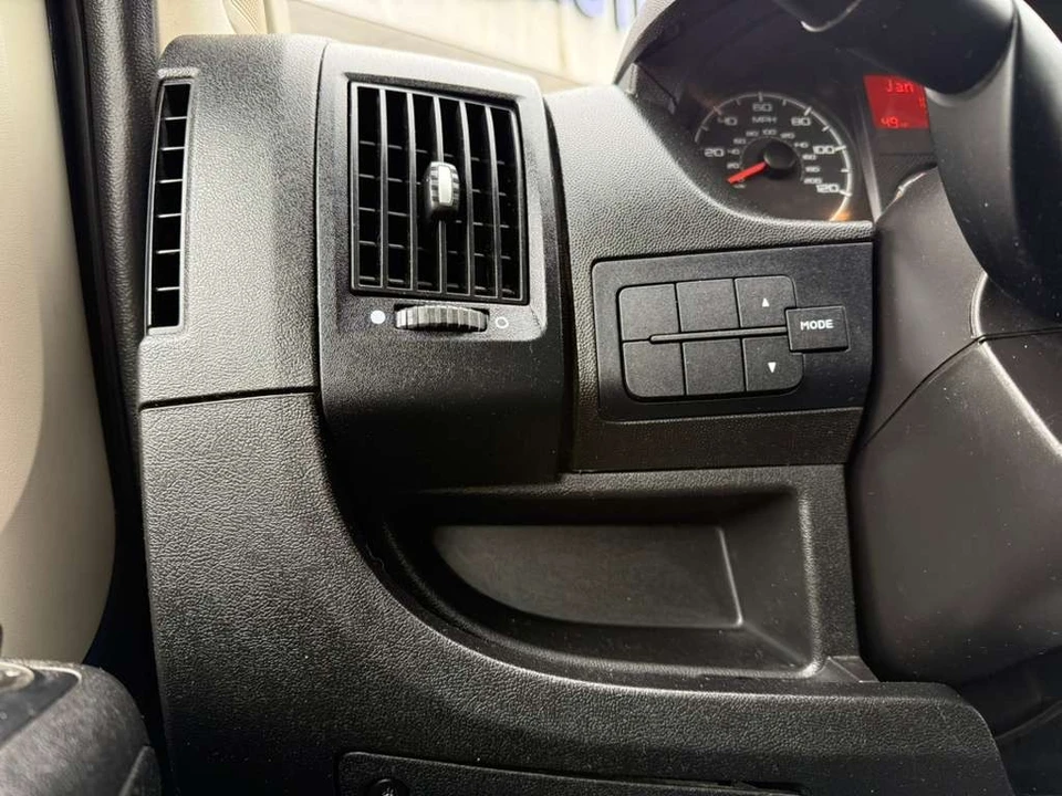 2020 Ram ProMaster - Image 13 of 21