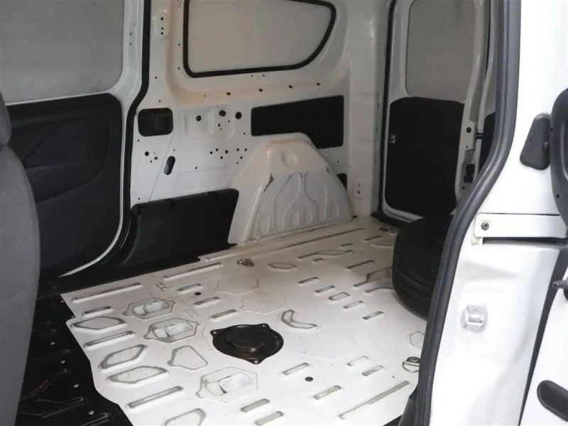 2020 Ram ProMaster - Image 10 of 12