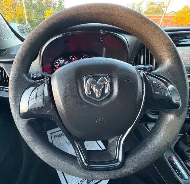 2020 Ram ProMaster - Image 7 of 10