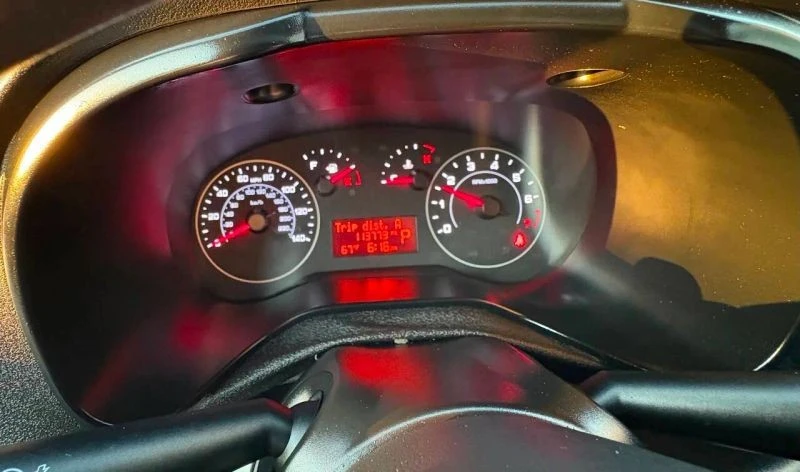 2020 Ram ProMaster - Image 8 of 10