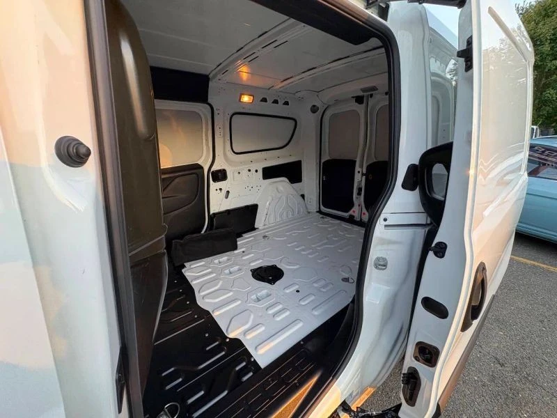 2020 Ram ProMaster - Image 5 of 10