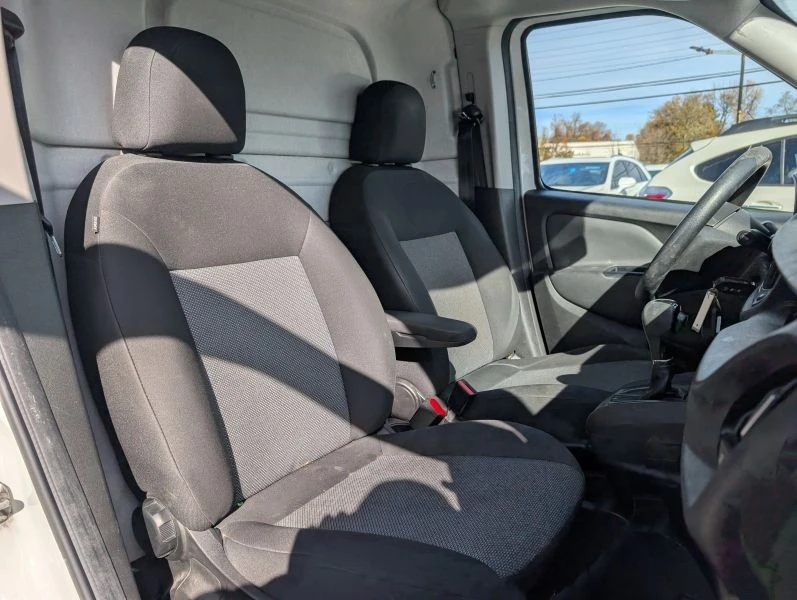 2020 Ram ProMaster - Image 10 of 12