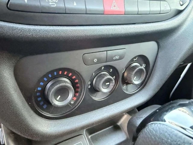 2020 Ram ProMaster - Image 13 of 21