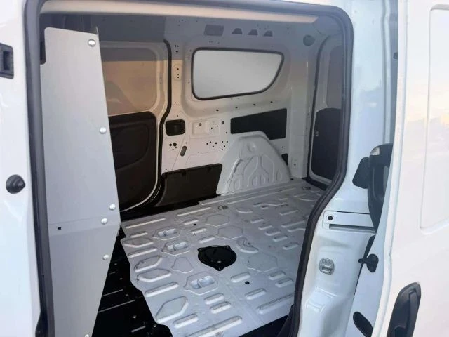 2020 Ram ProMaster - Image 14 of 21