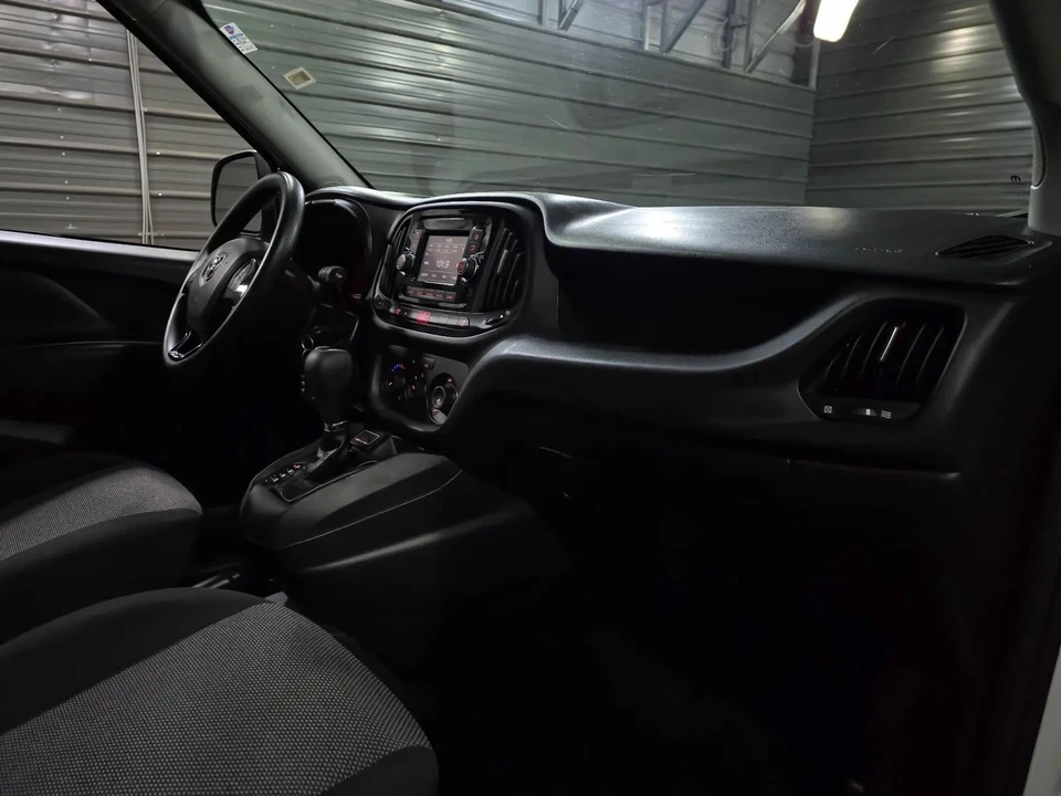 2020 Ram ProMaster - Image 14 of 21