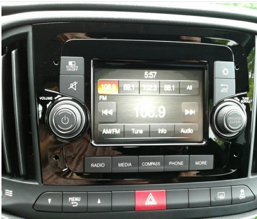 2020 Ram ProMaster - Image 10 of 15