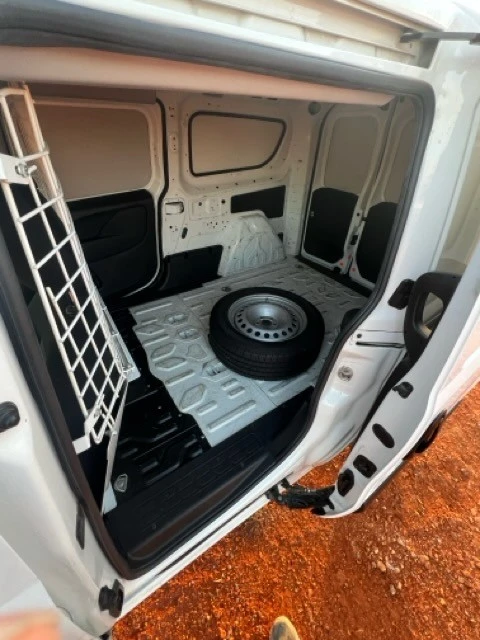2020 Ram ProMaster - Image 5 of 8