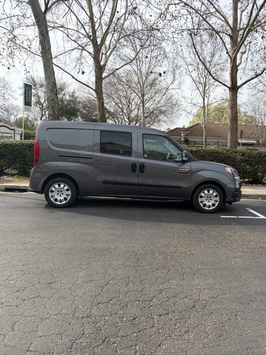 2020 Ram ProMaster - Image 2 of 10