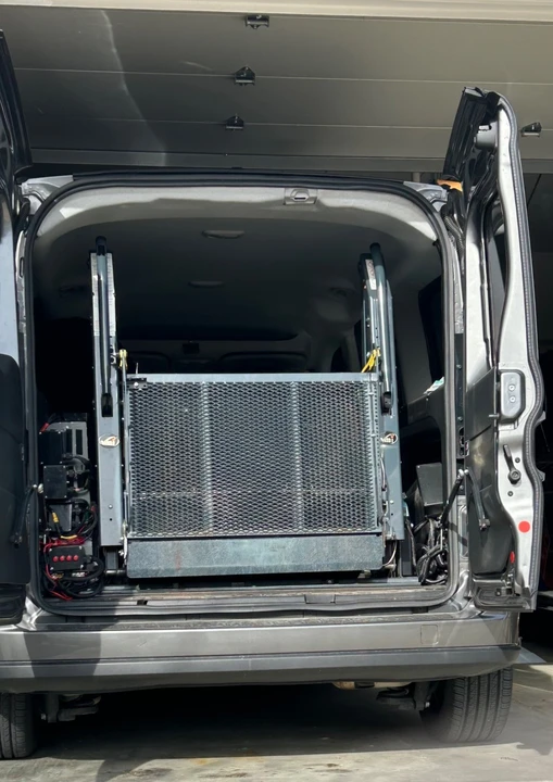 2020 Ram ProMaster - Image 3 of 10