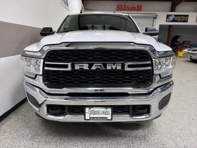 2020 Ram 2500 - Image 2 of 21