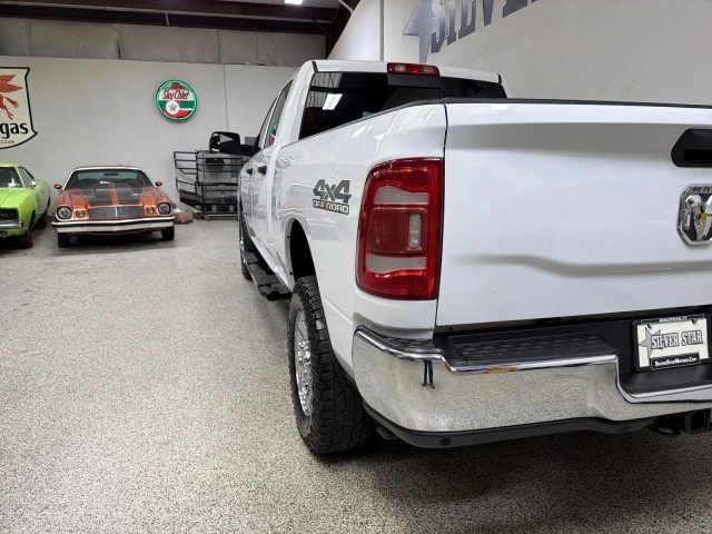 2020 Ram 2500 - Image 9 of 21
