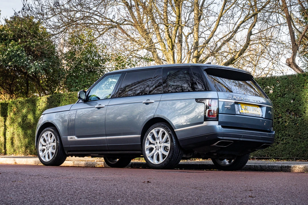 2020 Land Rover Range Rover L405 - Image 7 of 31