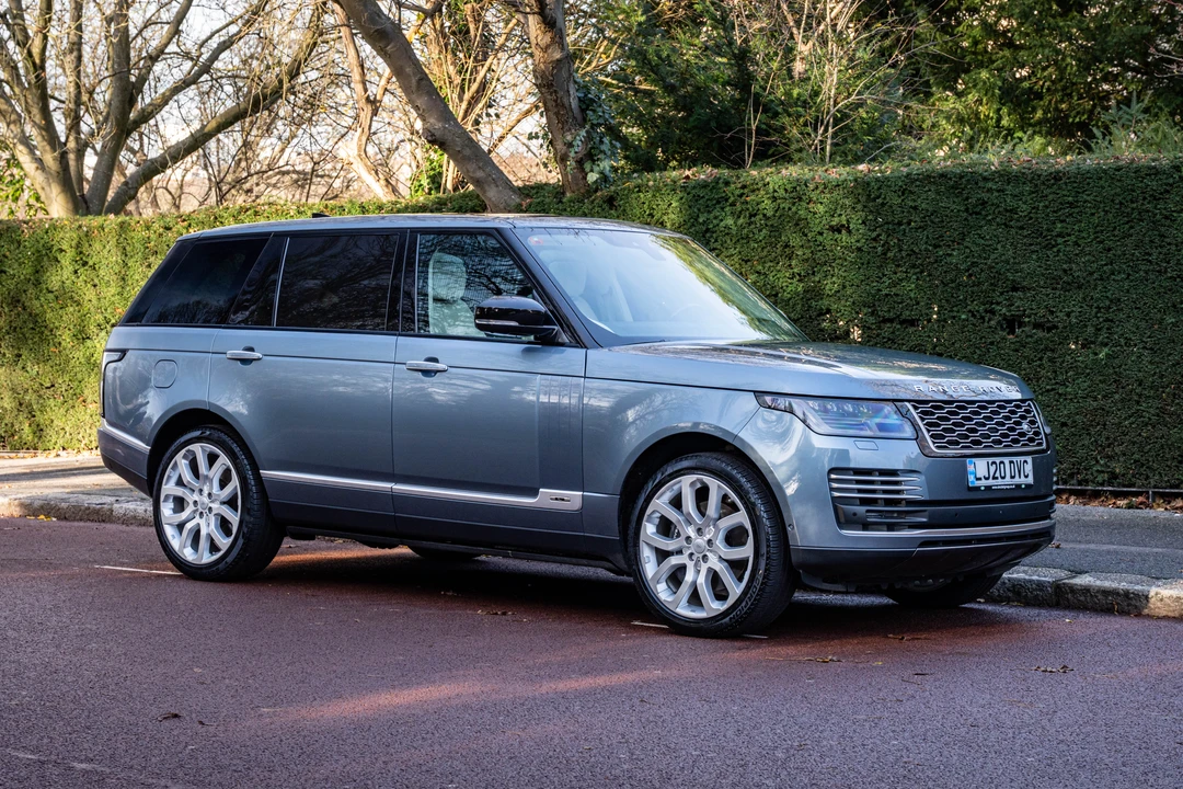2020 Land Rover Range Rover L405 - Image 3 of 31