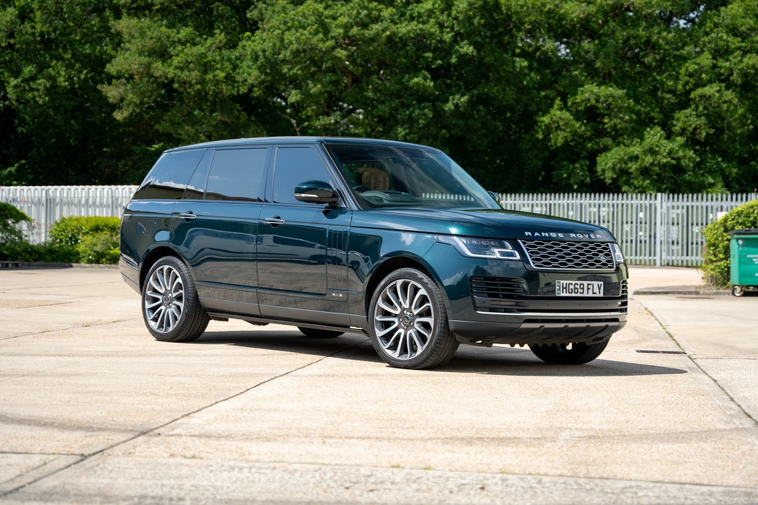 2020 Land Rover Range Rover L405 - Image 16 of 31